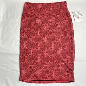 Extremely stretchy pencils style skirt. LuLaRoe